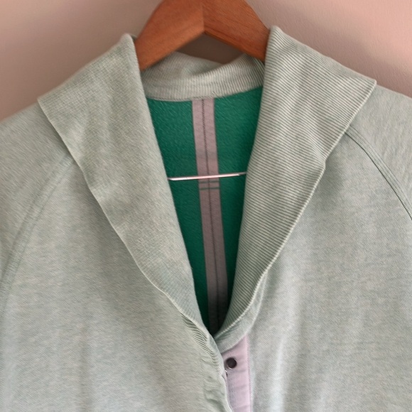 Lululemon Yin to my Yang powder green sweatshirt cardigan - Picture 3 of 8
